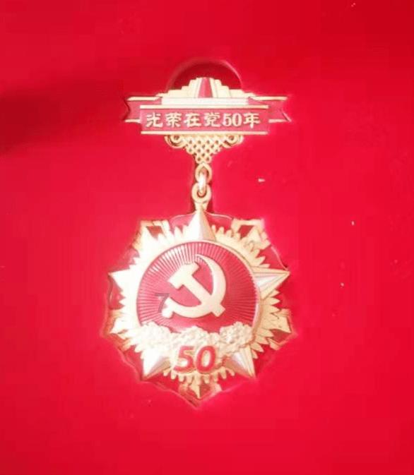 为什么人有甲亢这个病?,解答你的疑问